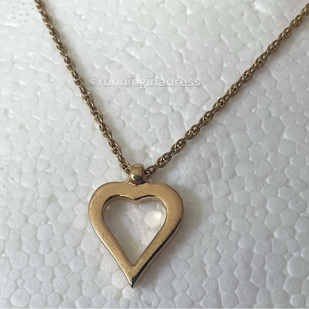 Vintage Authentic Christian Dior Open Heart Gold CD Logo Necklace - Picture 10 of 12